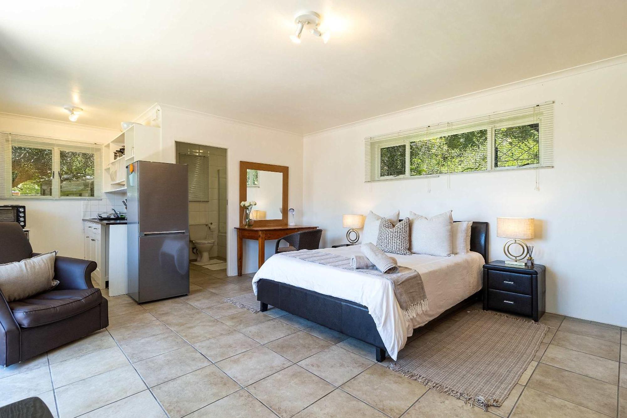 Charming 1 Bedroom, Garden Kleinleeukoppie Estate, Hout Bay, Cape Town, South Africa *