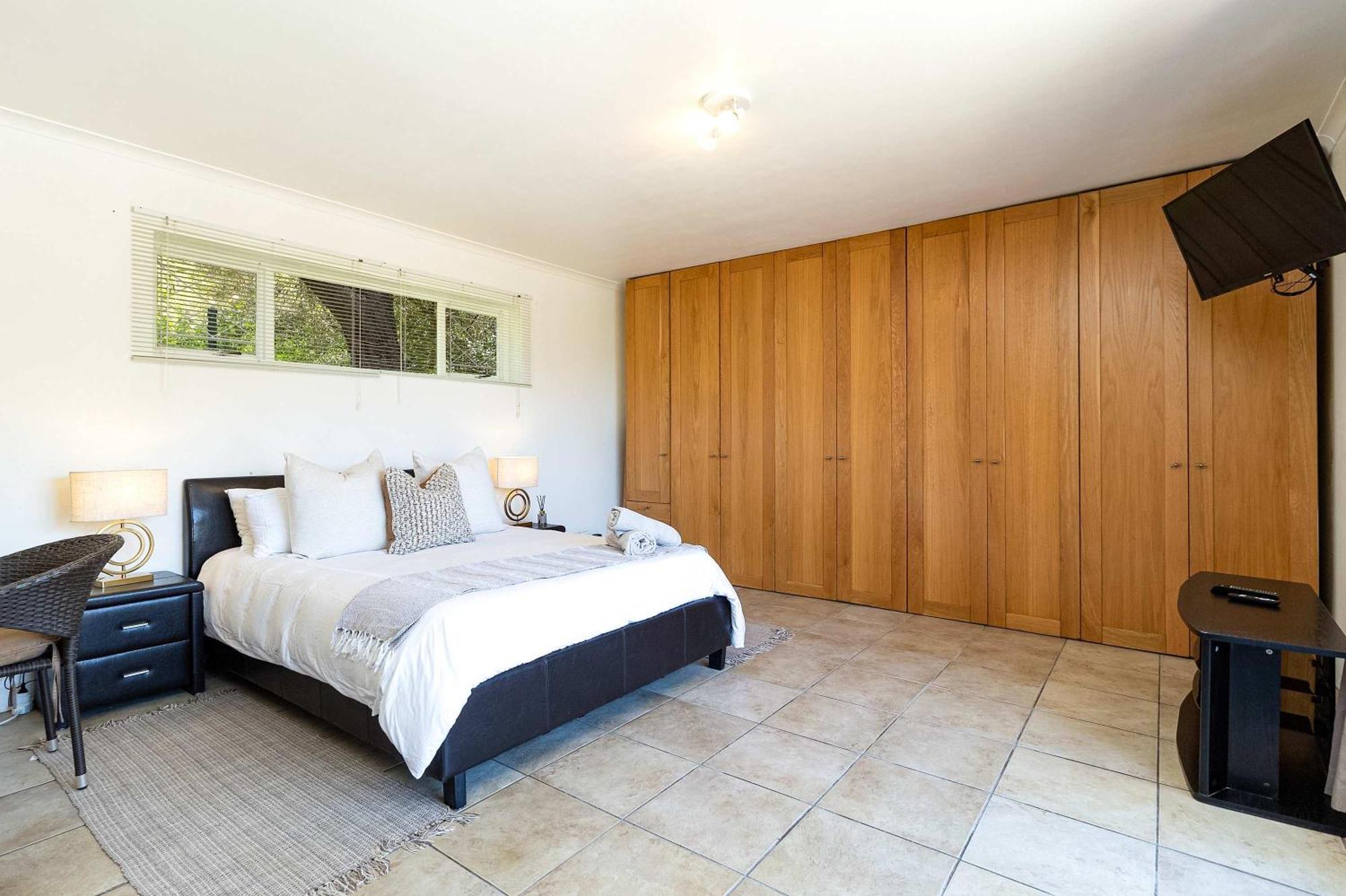 Charming 1 Bedroom, Garden Kleinleeukoppie Estate, Hout Bay, Cape Town, South Africa Cape Town